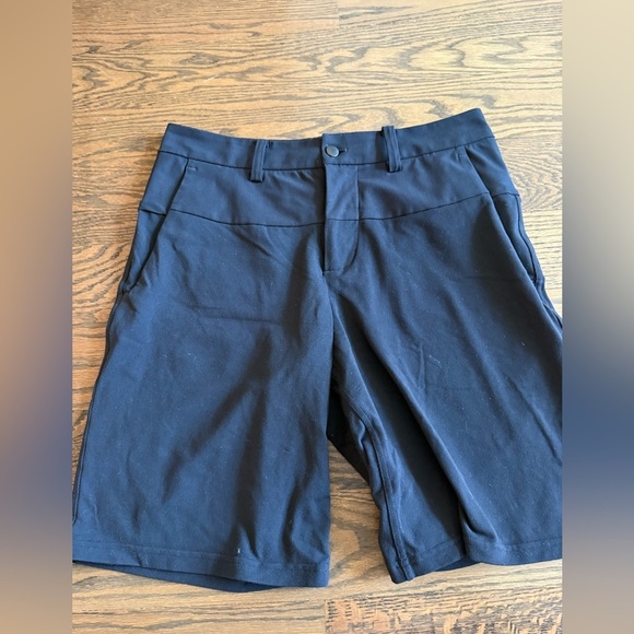 Lululemon Black Shorts Size 32 - Picture 2 of 7
